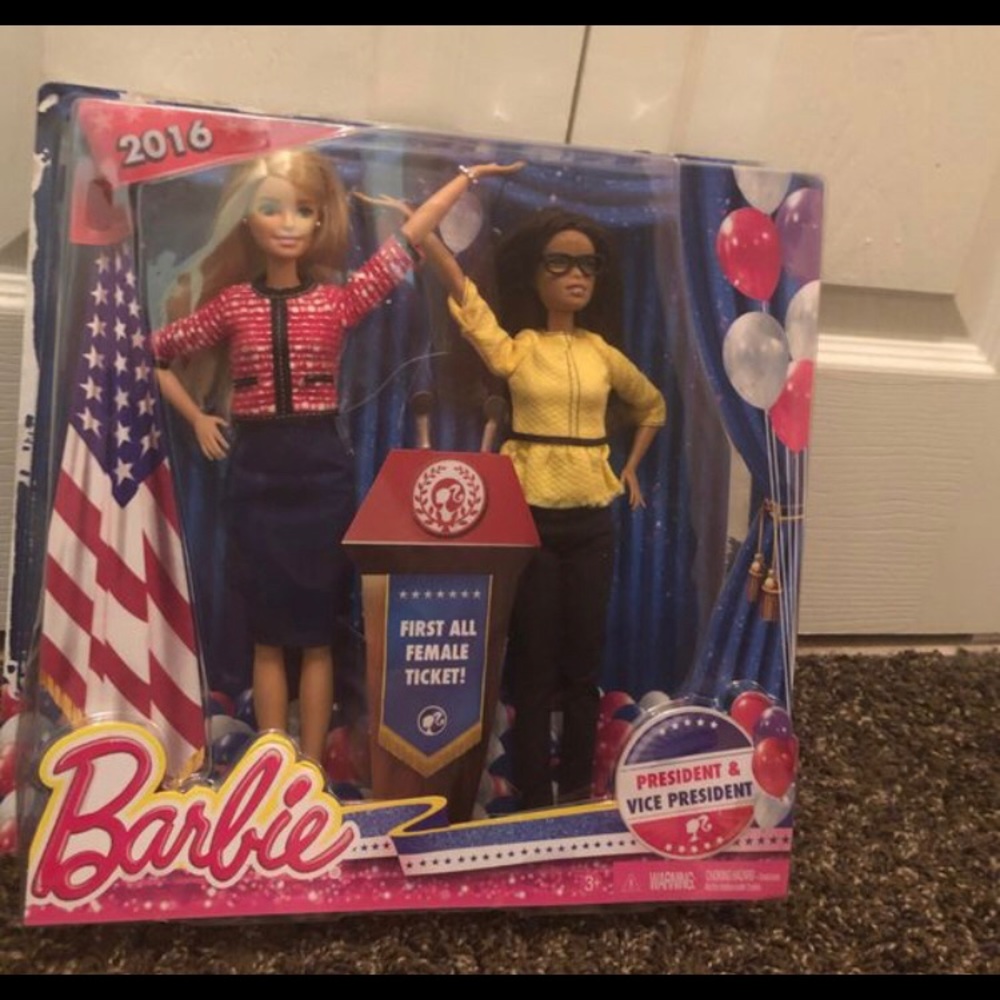 2016 President BARBIE collectible dolls